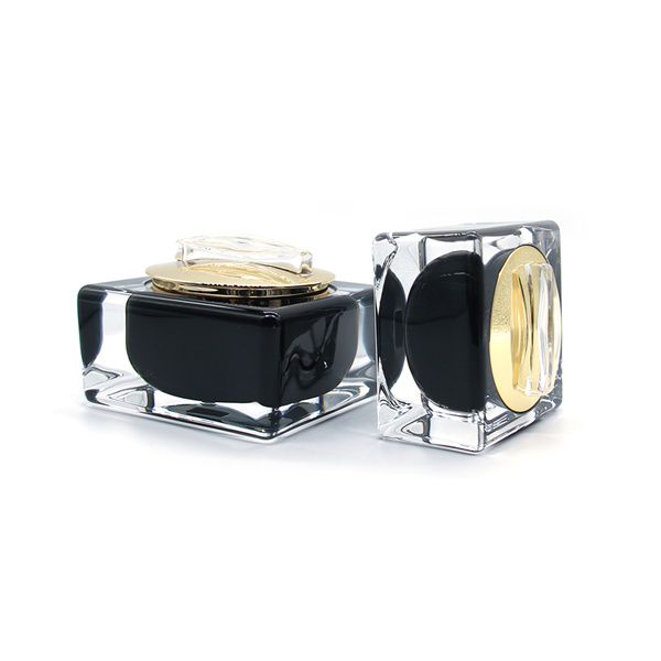 The Power of Luxury Cosmetic Jars: Elevating Your Beauty Routine through Exquisite Packaging